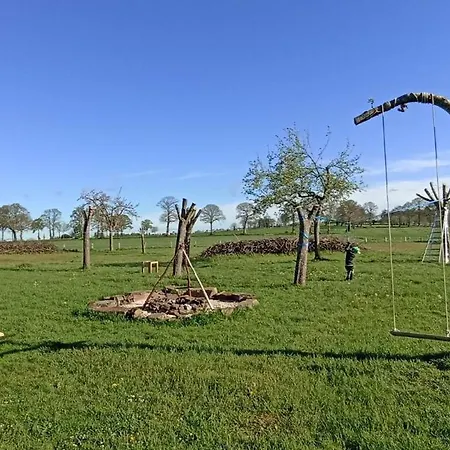 Of The Apple Meadow Chalet Savigny-le-Vieux