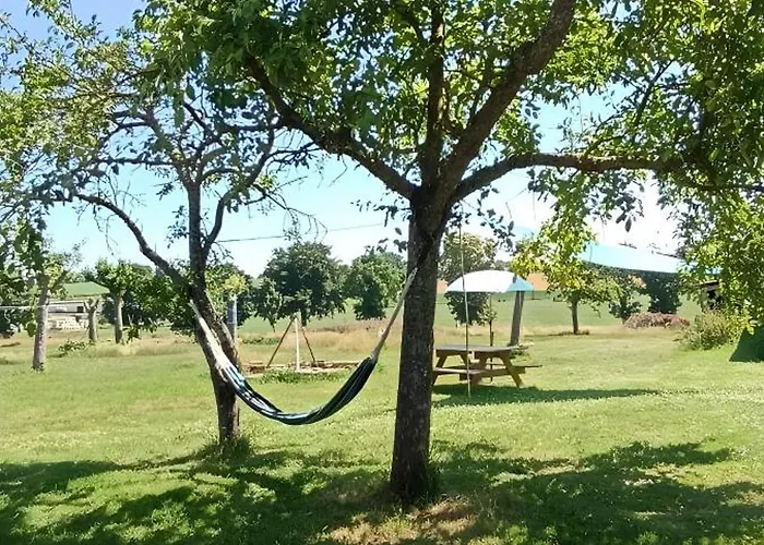 شاليه Of The Apple Meadow Savigny-le-Vieux